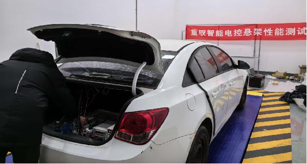 重驭科技引领智能汽车产品创新，全新生产线展现科技实力